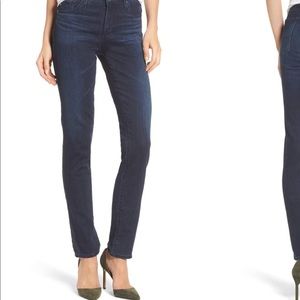 AG 28 The Prima Mid-Rise Cigarette Jeans